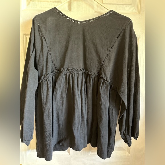 Very J top - Picture 2 of 3